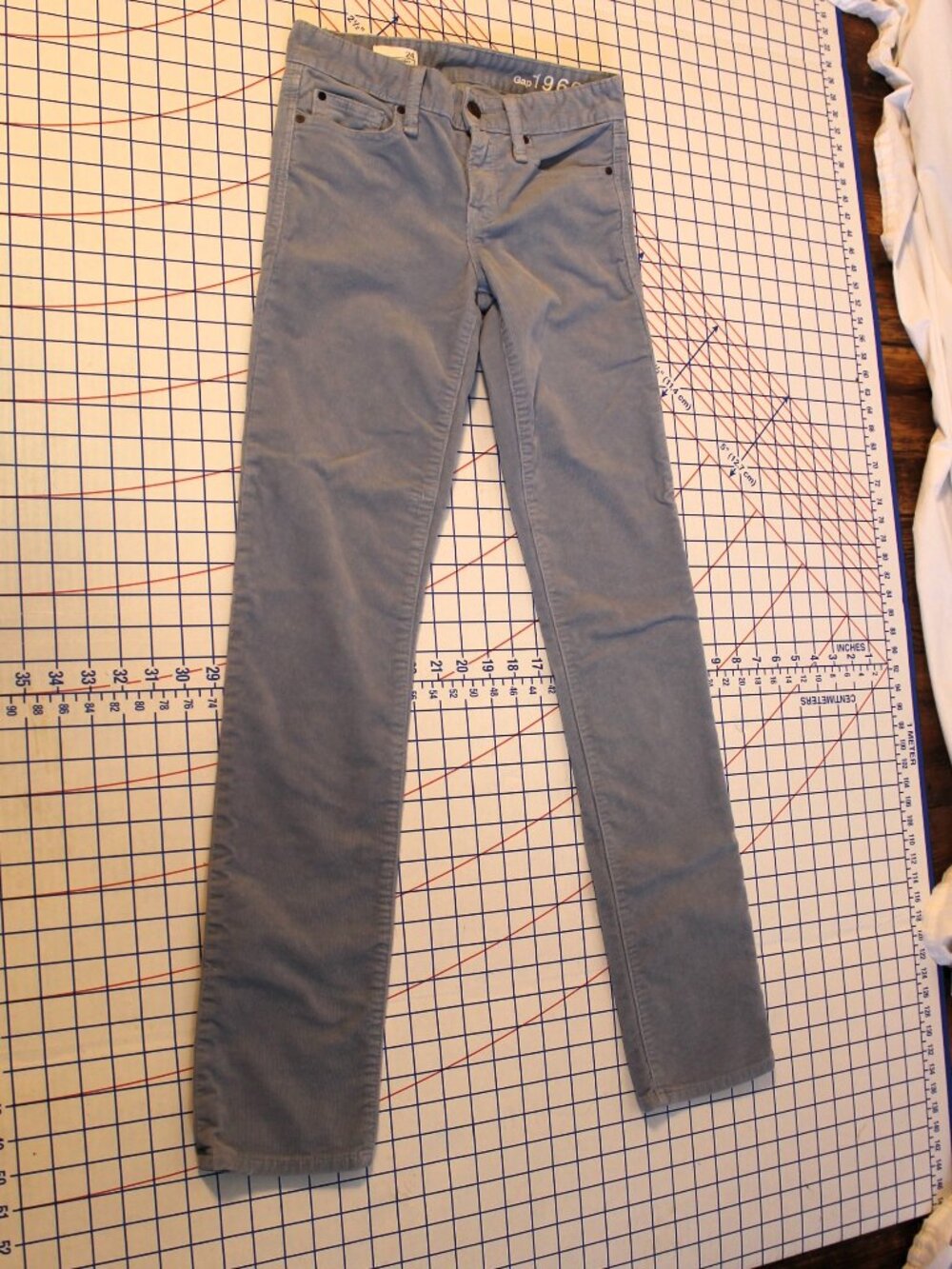 GAP Real Straight Light Blue Corduroy Jeans, 24 (00)